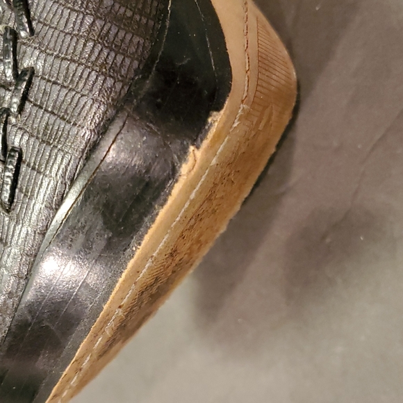 Vince Camuto Peep Toe 4 inch heels, Ankle Boots. Size 5.5B - Picture 7 of 7